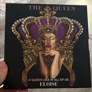 Eloise The Queen Eyeshadow Palette - Purple and Gold NEW